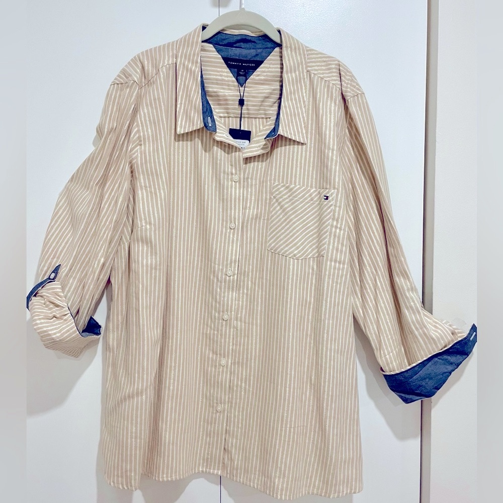 Tommy Hilfiger Women’s Plus Beige and white with Gold shirt
